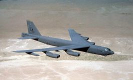 Amerykański bombowiec atomowy B-52H zbliżył się 200 km do Rosji: To wyraźny sygnał dla Putina