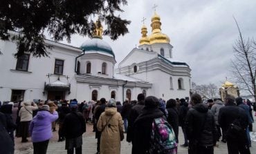 Putinowska cerkiew odprawiła ostatnie nabożeństwo w ławrze Peczerskiej w Kijowie
