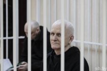 Polska domaga się surowych sankcji wobec Łukaszenki za skazanie noblisty. Wiemy, kto je blokuje
