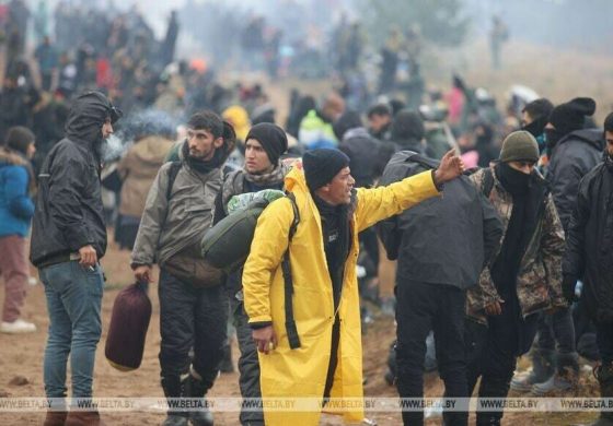 Zawracanie migrantów z granicy zgodne z prawem. Jest uchwała sejmu