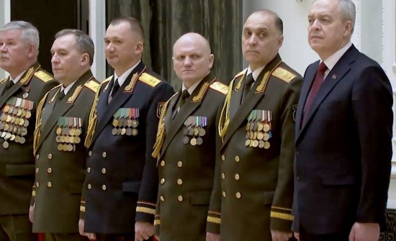 25 tys. białoruskich weteranów w gotowości bojowej