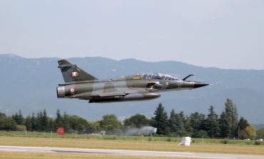 Francja rozważa przekazanie Ukrainie myśliwców Mirage 2000