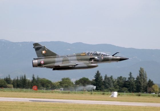 Francja rozważa przekazanie Ukrainie myśliwców Mirage 2000