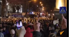W wyniku protestów rządząca Gruzją partia wycofała ustawę o „zagranicznych agentach”