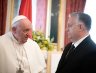 Papież Franciszek na Węgrzech: Dzisiaj modlił się za „cierpiące narody – ukraiński i rosyjski”