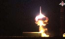 Rosja „uderzyła” w Kazachstan międzykontynentalną rakietą balistyczną