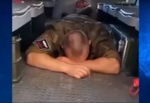 Przyjechał na przepustkę z wojny, zadźgał żonę na oczach dzieci
