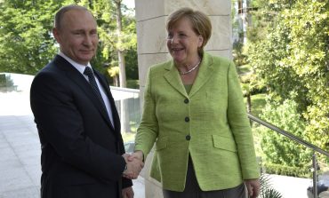 Merkel skarży się, że próbowała powstrzymać Putina, ale nieposłuchał