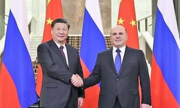 Premier Federacji Rosyjskiej rozpoczyna kolejną wizytę w Chinach