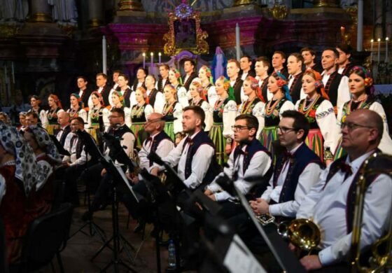 „Mazowsze” z koncertem w kościele Ducha Świętego w Wilnie