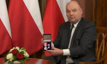 Honorowe zadośćuczynienie dla 20-milionowej społeczności polskiej na świecie. Jest nowa Odznaka za Zasługi dla Polonii i Polaków za granicą.