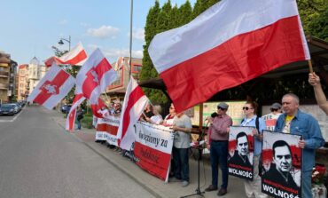 Białorusini i Polacy protestują przeciwko wyrokowi na Andrzeja Poczobuta