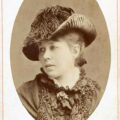 Maria Konopnicka, fotografia portretowa z lat 80. XIX w.