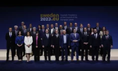 Borrell do putinowców: Porzućcie nadzieję. Ukrainę wspieramy i będziemy wspierać