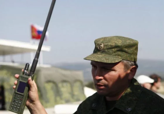 Na oszustwie Rosja stoi: Armia otrzymała chiński szmelc zamiast zamówionych radiostacji