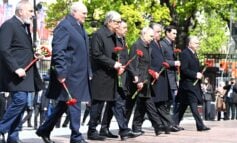 Ukraina „zapomniała” potępić Łukaszenki za udział w paradzie Putina