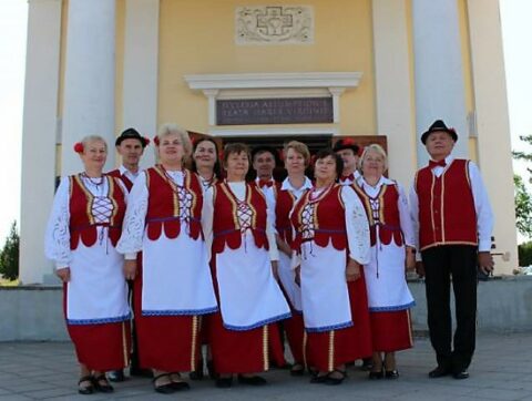 Koło Miłośników Podwileńskich Wiejskich Tradycji Ludowych, znane jako zespół ludowy „Mickunianka”