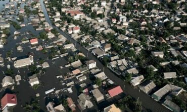 Liczba ofiar powodzi po zniszczeniu przez Rosjan tamy na Dnieprze znacznie przekracza szacunki ukraińskie i rosyjskie