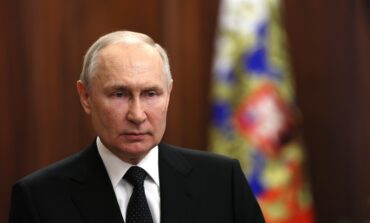 „Dostałem cios w plecy”. Putin wygłosił orędzie do wojska i narodu