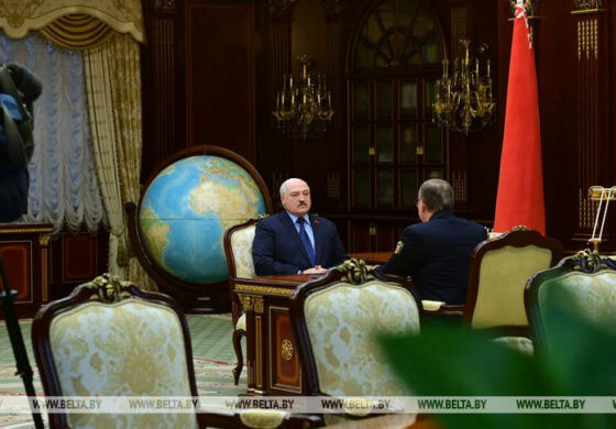 Łukaszenka: Fo fakt. Białoruska armia wymaga kontroli prokuratorskiej