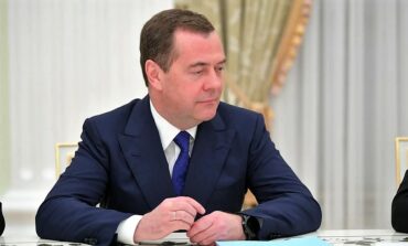 „Era totalnej konfrontacji” – Dmitrij Miedwiediew ostrzega przed nuklearną apokalipsą