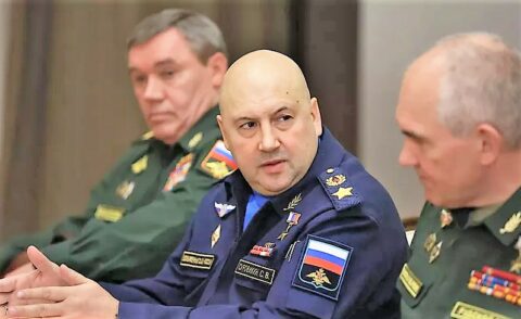 Generał Siergiej Surowikin, dowódca Sił Powietrznych i Kosmicznych Federacji Rosyjskiej