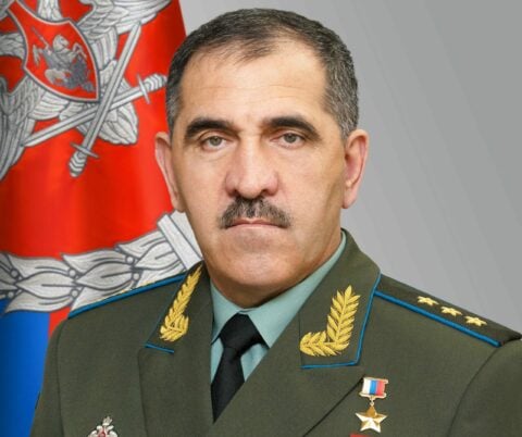 Wiceminister obrony Federacji Rosyjskiej generał Junus-bek Jewkurow