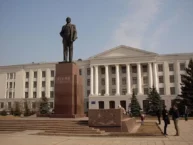 Meandry putinizmu: W Rosji Lenin jest passé, bo „wymyślił Ukrainę”, na okupowanych terytoriach wręcz odwrotnie Meandry putinizmu: W Rosji Lenin jest passé, bo „wymyślił Ukrainę”, na okupowanych terytoriach wręcz odwrotnie
