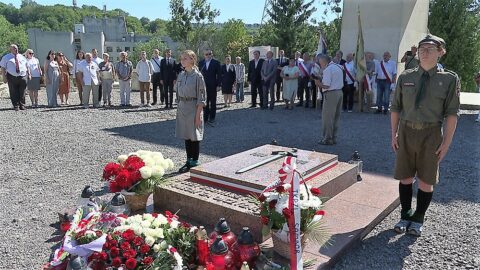 Mogiła Pięciu Nieznanych z Persenkówki na Cmentarzu Obrońców Lwowa, 15 sierpnia 2023 r.