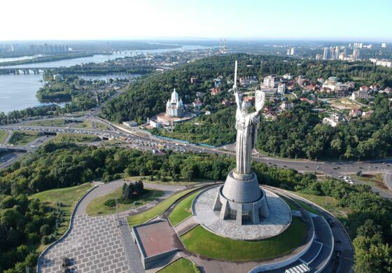 Matka Ojczyzna – czy Ukraina Matka? Kijów ma dylemat…