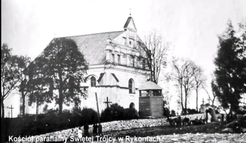 Kościół pw. Trójcy Świętej w Rykontach, początek XX wieku
