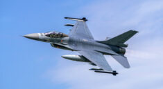 Pierwszy F-16 już na Ukrainie