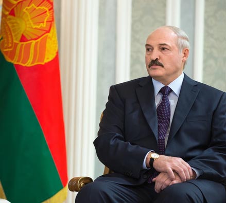 Kolorowe zdjęcie Prezydenta Białorusi Alaksandra Łukaszenki