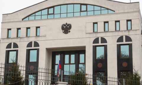 Kolorowe zdjęcie budynku Ambasady w Rosji