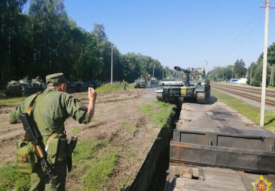 Wojska Łukaszenki skoncentrowały się pod Grodnem. Drony nad granicą