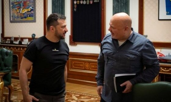 Prezydent Zełenski spotkał się z prokuratorem MTK w sprawie odpowiedzialności Rosji za zbrodnie wojenne
