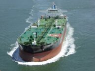 Rosja nadal korzysta z europejskiego transportu, by eksportować ropę