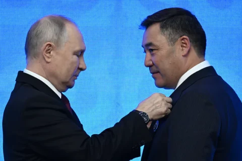 Władimir Putin i Sadyr Dżaparow Fot. kremlin.ru
