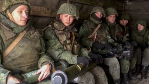 Rosyjscy żołnierze na froncie Fot. mil.ru