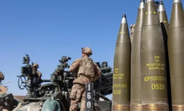 Unia Europejska zalega z dostawami amunicji dla Ukrainy, zaś Korea Północna regularnie zasila rosyjską armię…
