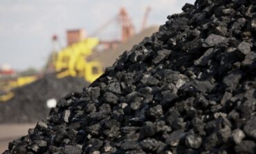 Ukraina sprowadziła z Polski pierwsze 40 tys. ton węgla na sezon grzewczy