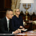 Węgierski ministrem spraw zagranicznych i handlu zagranicznego Péter Szijjártó u Łukaszenki. Fot: belta.by