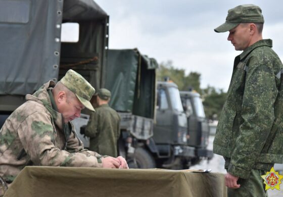 Łukaszenka kazał wyprowadzić wojsko