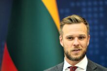 Dyskusje o możliwości pokojowych negocjacji Ukrainy z Rosją są niebezpieczne – uważa szef MSZ Litwy