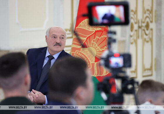 Atawizm Łukaszenki. Białoruś świętuje rocznicę rewolucji październikowej