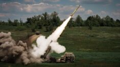 Ukraiński ostrzał z wyrzutni HIMARS rozgromił rosyjski konwój