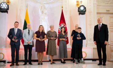 Społeczny Komitet Opieki nad Starą Rossą z prestiżową nagrodą prezydenta Litwy