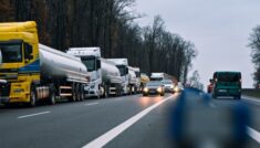 Na granicy polsko-ukraińskiej w kolejkach stoi około 3300 ciężarówek
