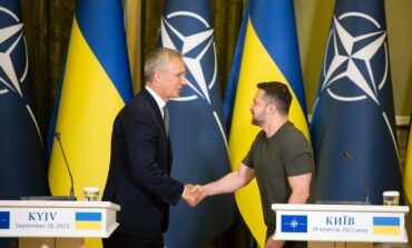 Stoltenberg: NATO będzie wspierało Ukrainę, mimo sprzeciwu kilku członków