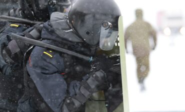 Białoruska milicja doskonali metody rozpędzania opozycji